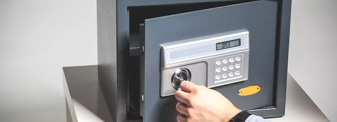 Safe Opening Repair in Apopka